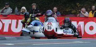 Vintage sidecars steal the show in Mountain Course parade