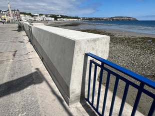 Douglas Council backs plans for seafront artwork