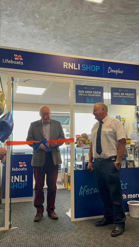 Sir John Lorimer opens the new RNLI shop in Douglas