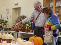 Pictures as record-breaking produce show raises vital funds