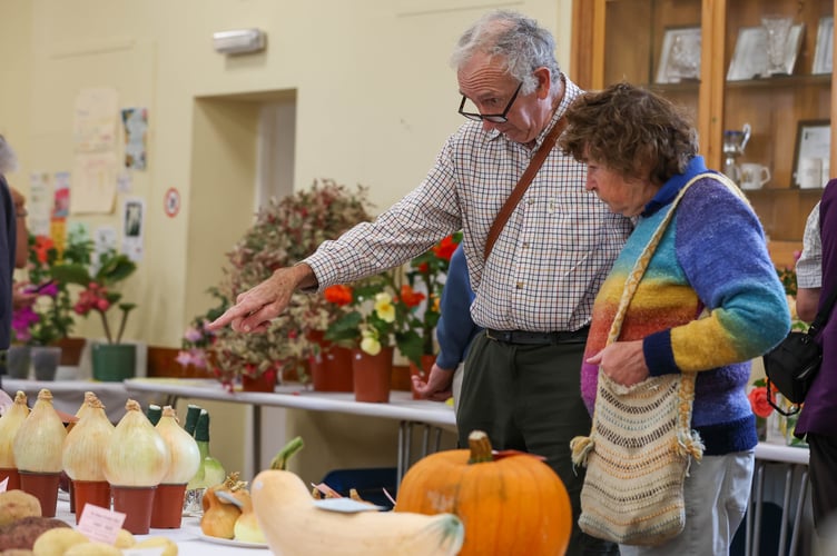 A total of 847 exhibits were entered, 238 more than last year