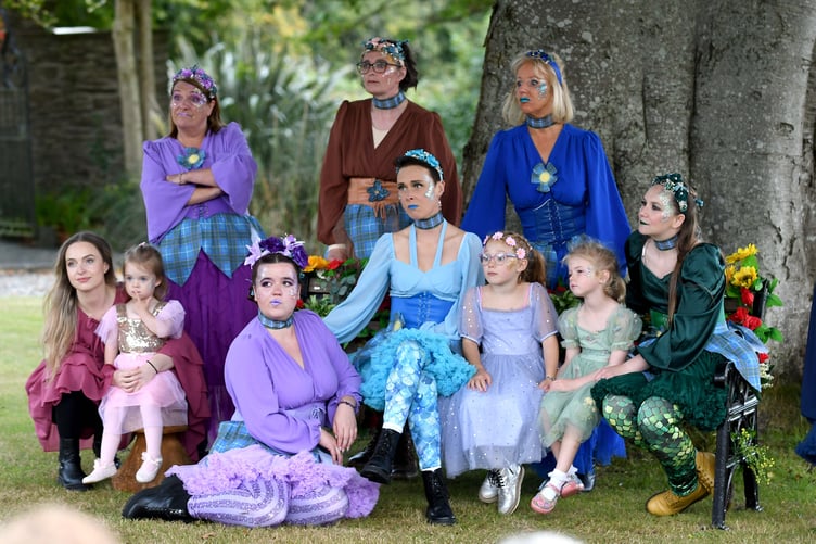 More cast members of A Midsummer Night's Dream
