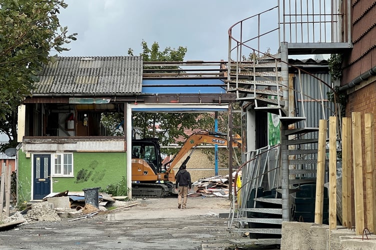 Demolition of the former Quickfit Supercentre premises