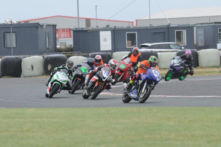 Motorcycle racing