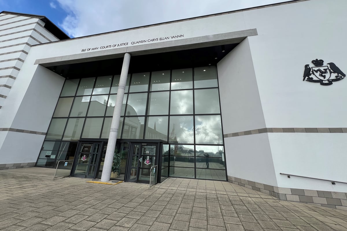 Young Isle of Man dealer operated a 'drugs shop'