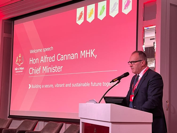 Chief Minister Alfred Cannan