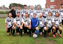 Football: Second versus third in Division Two