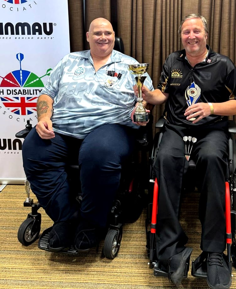 Isle of Man wheelchair darter Darren Kennish (right) picked up two awards at the recent annual British Disability Darts Awards, collecting the British number one title for the fourth year running and being named Wheelchair Players’ Player of the Year