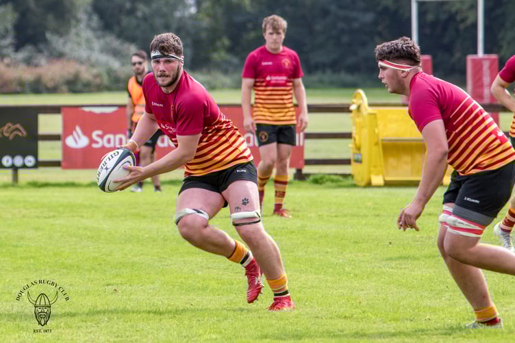 Douglas Rugby Club has struck a new sponsorship deal with Hartford Homes