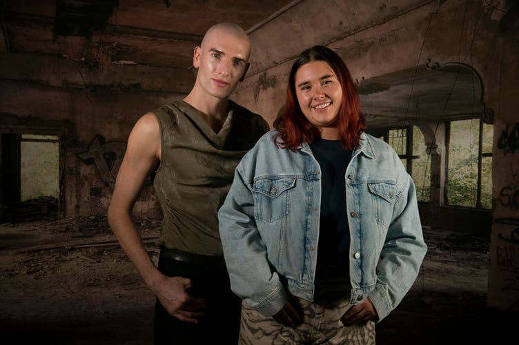 Models Will Holden and Ruth Quillin