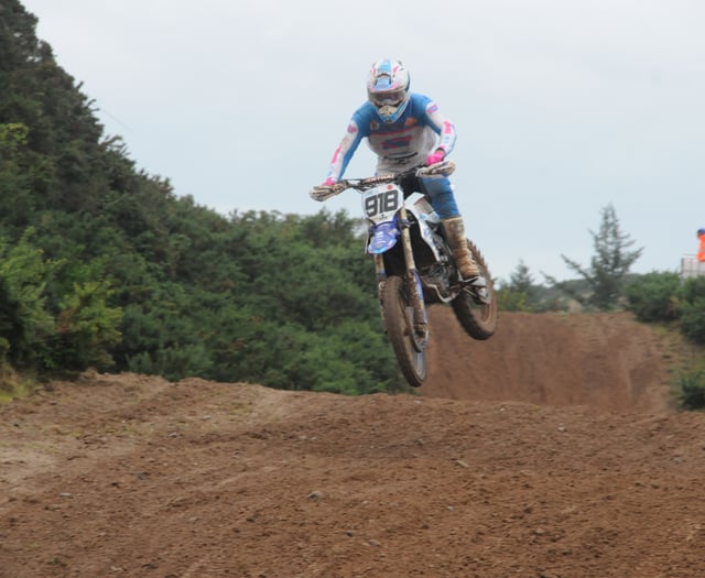 Smith wins the battle of the Liams at Bride 