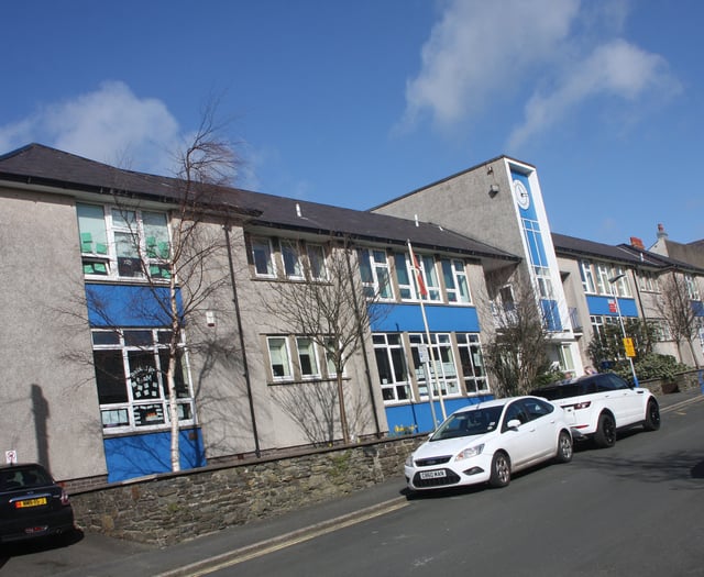 Douglas primary school chosen for 'adaptive classroom' pilot