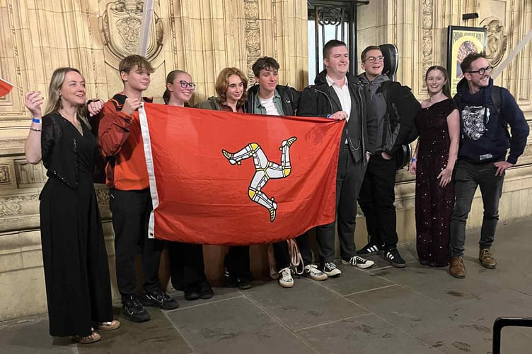 Scran outside the Royal Albert Hall with mentor David Kilgallon and Manx Music Development Officer, Dr Chloë Woolley