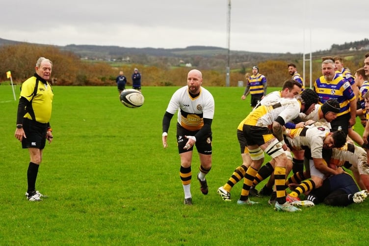 Vagabonds' experienced scrum-half Michael Oates in action against Dukinfield last weekend (Photo: John Liver/Mumbles Pics)