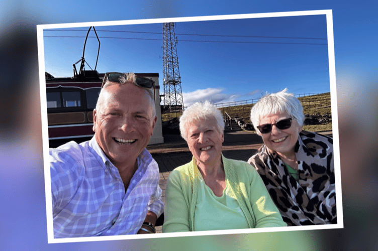 Joined by her friend Sue, also visiting the Isle of Man for the first time, Pat toured three homes while taking in some of the island’s most recognisable landscapes