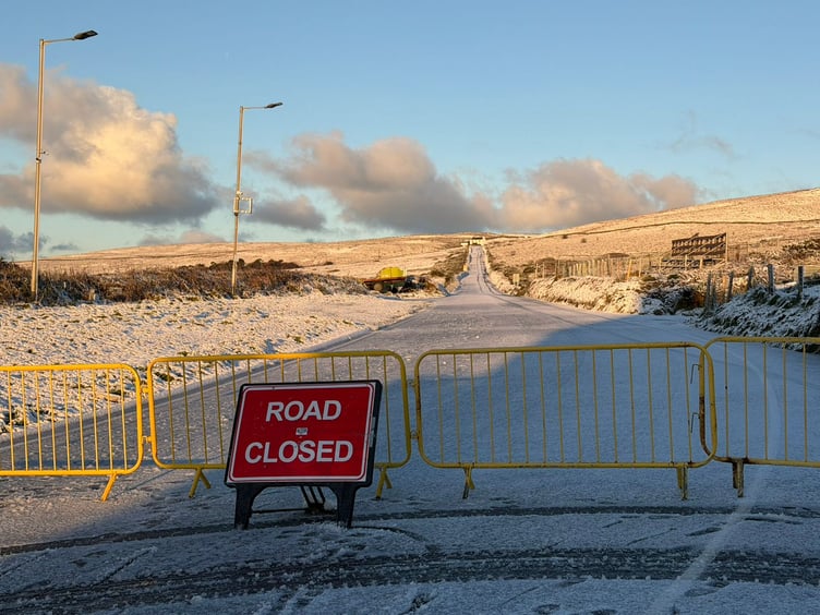 The A18 Mountain Road was shut overnight on Tuesday into Wednesday as snow arrived (Photo: Frank Schuengel)