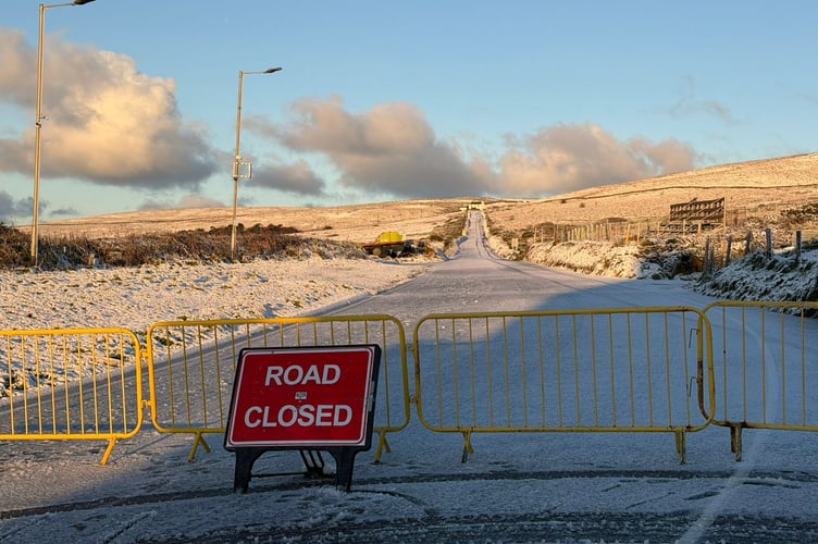 The A18 Mountain Road was shut overnight on Tuesday into Wednesday as snow arrived (Photo: Frank Schuengel)