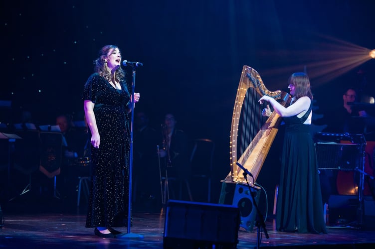 Manx singer Ruth Keggin and harpist Rachel Hair perform traditional Manx songs