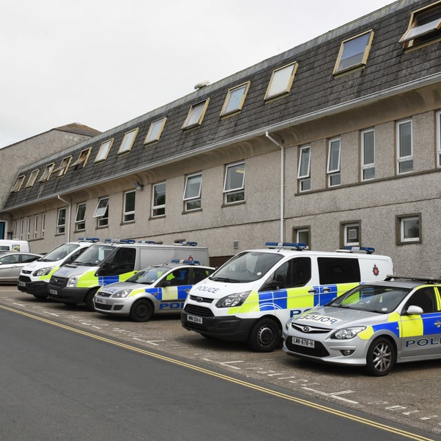 Drink-driver seen swerving and hitting kerb