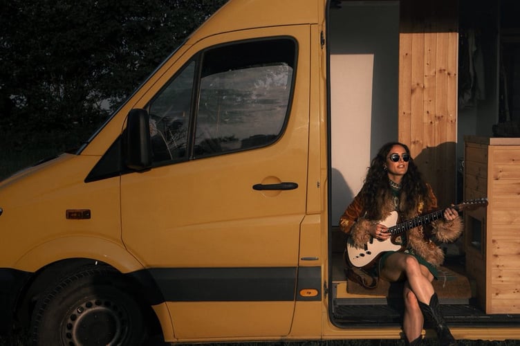 Alice Ashe sat in Yellow Mellow 