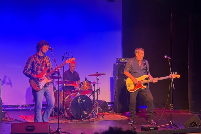 Davy Knowles returns to Manx stage in emotional homecoming 