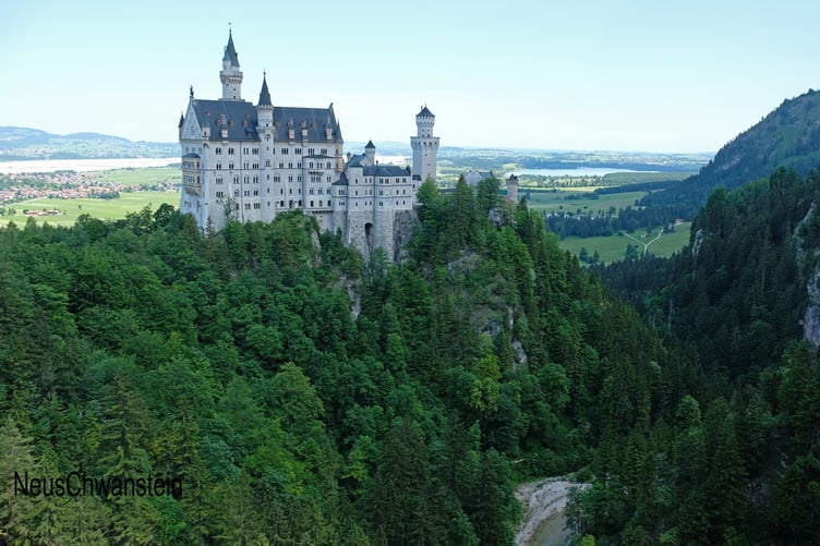 Neuschwanstein Castle by Chris Nicholls
