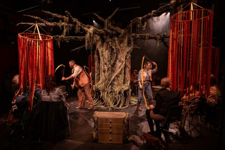 Frozen Light Theatre performing