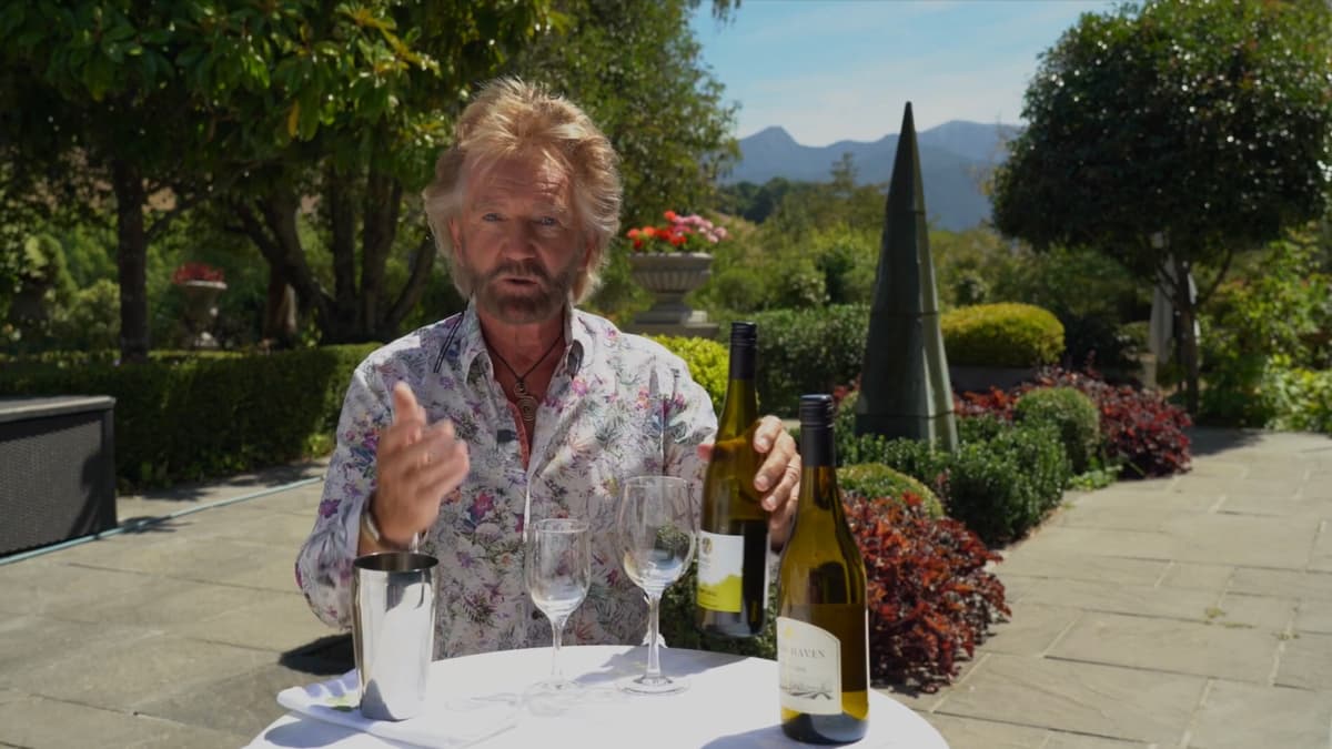 TV star Noel Edmonds launches Isle of Man-exclusive wine range