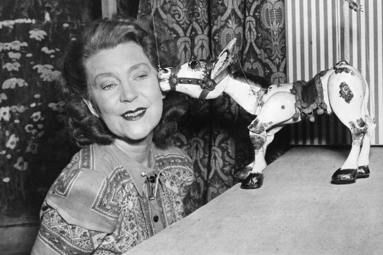 Muffin the Mule with presenter Annette Mills in 1947 (Photo: BBC)