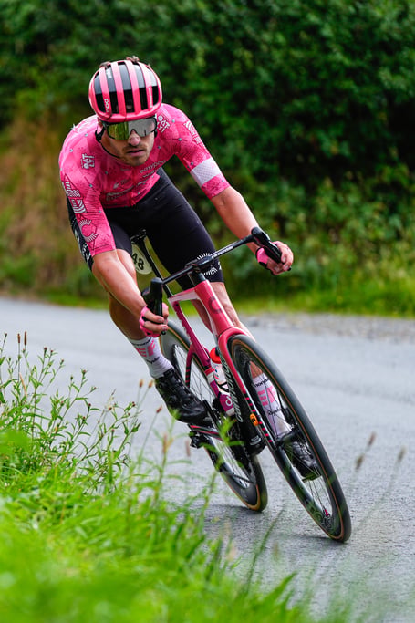 Isle of Man cyclist Max Walker in action for EF Education - EasyPost (Photo: Olly Hassell/SWpix.com)