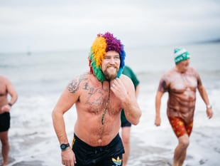 Juan completes 31-minute cold-water challenge for mental health 