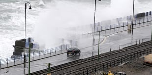 Met Office issue weather alert for coastal overtopping 