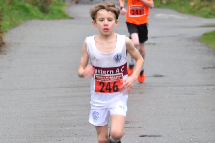 Jack Davison on his way to winning the 2km race (Photo: John Watterson)