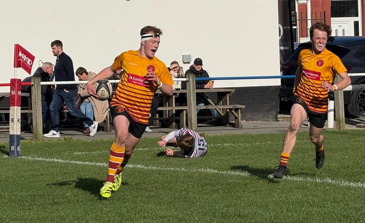 Craig Martin scoring during Douglas RUFC's win at Birkenhead Park earlier this season (Photo: Richard Ebbutt)