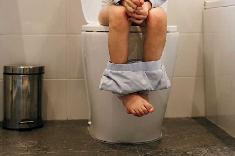 Twenty-two children who began primary school reception classes in September 2025 were not toilet trained, the House of Keys has been told