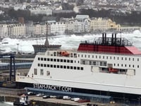 Four asylum seekers among 13 who tried to enter island illegally