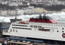 Four asylum seekers among 13 people who tried to enter island illegally