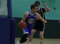 Phoenix conquer Cavs in Senior League thriller