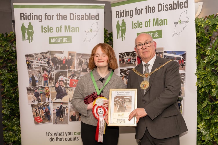 Evie Roberts rode cobweb