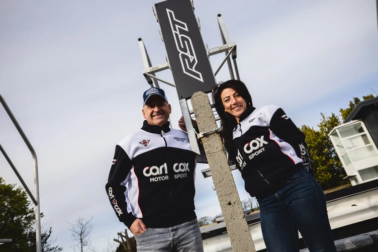 Tim Reeves and new passenger Melanie Farnier (Photo: Isle of Man TT)
