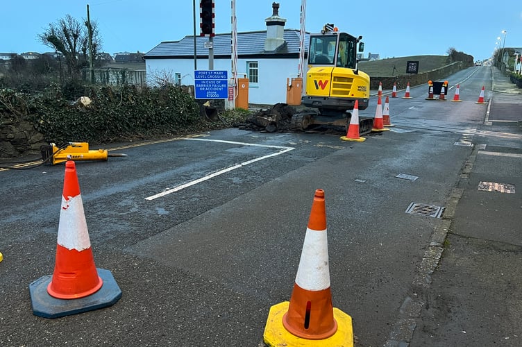 Emergency road closure is in place after sinkhole opens in PSM road