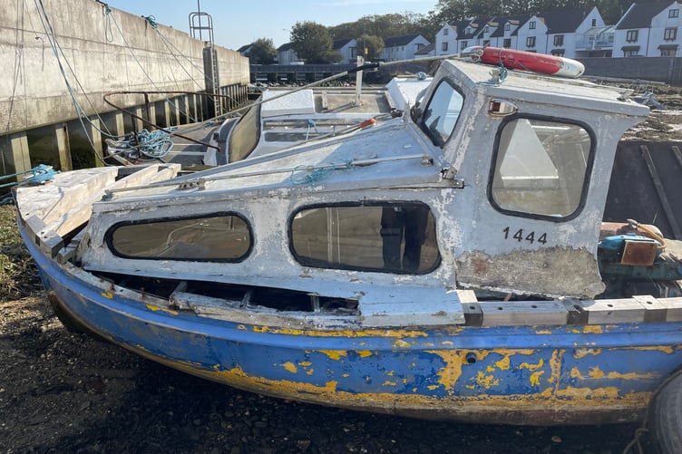 Derelict boat in Castletown Harbour