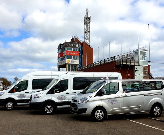 Taxi firm 'turned work away' during busy TT