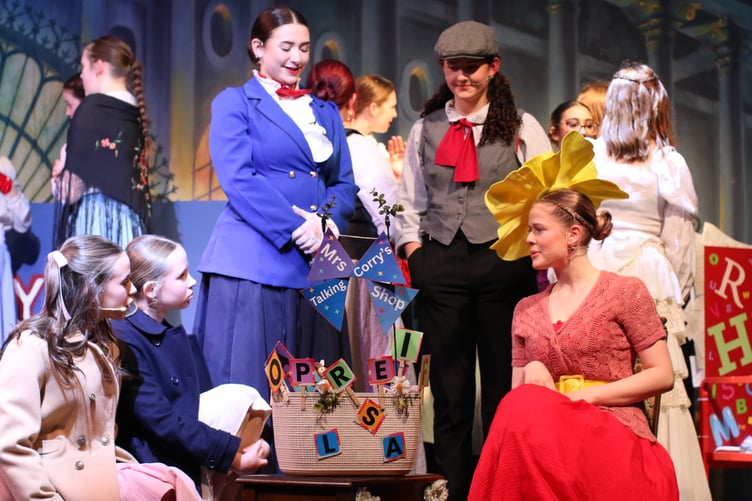 Bella Williams, Mia Quine, Maddie Brookfield, Georgia Maher and Lucy Corrin