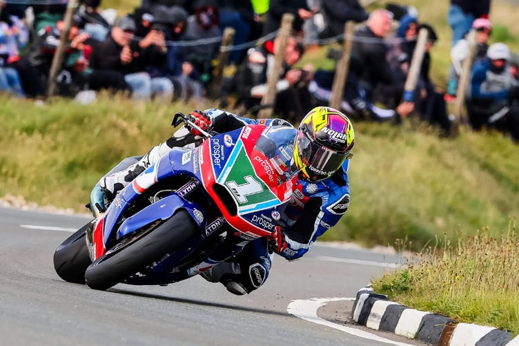 Paul Jordan claimed a Supertwins podium finish last year with Jackson Racing (www.iomttraces.com)