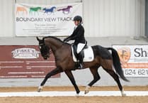 Squires and Leo qualify for national championships