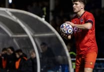 Ten-man Ravens beaten by Cheadle at the Bowl