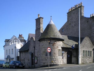 Commissioners urge Tynwald to reject sell-off of former police station