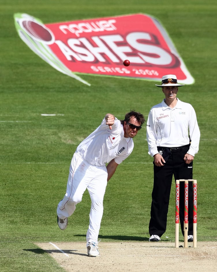 Graeme Swann slings in a delivery for England against Australia at Headlngley in Leeds during their triumphant run to the Ashes in 2009 (Photo: Vaughn Ridley/SWPix.com)