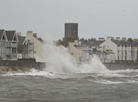 Met Office issue weather alert as strong winds and tides to hit coasts